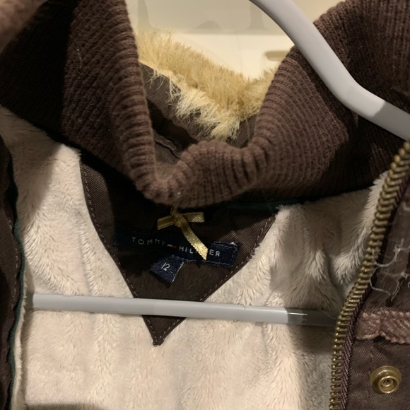 Tommy Hilfiger Girls Coat 🧥 - Picture 4 of 4